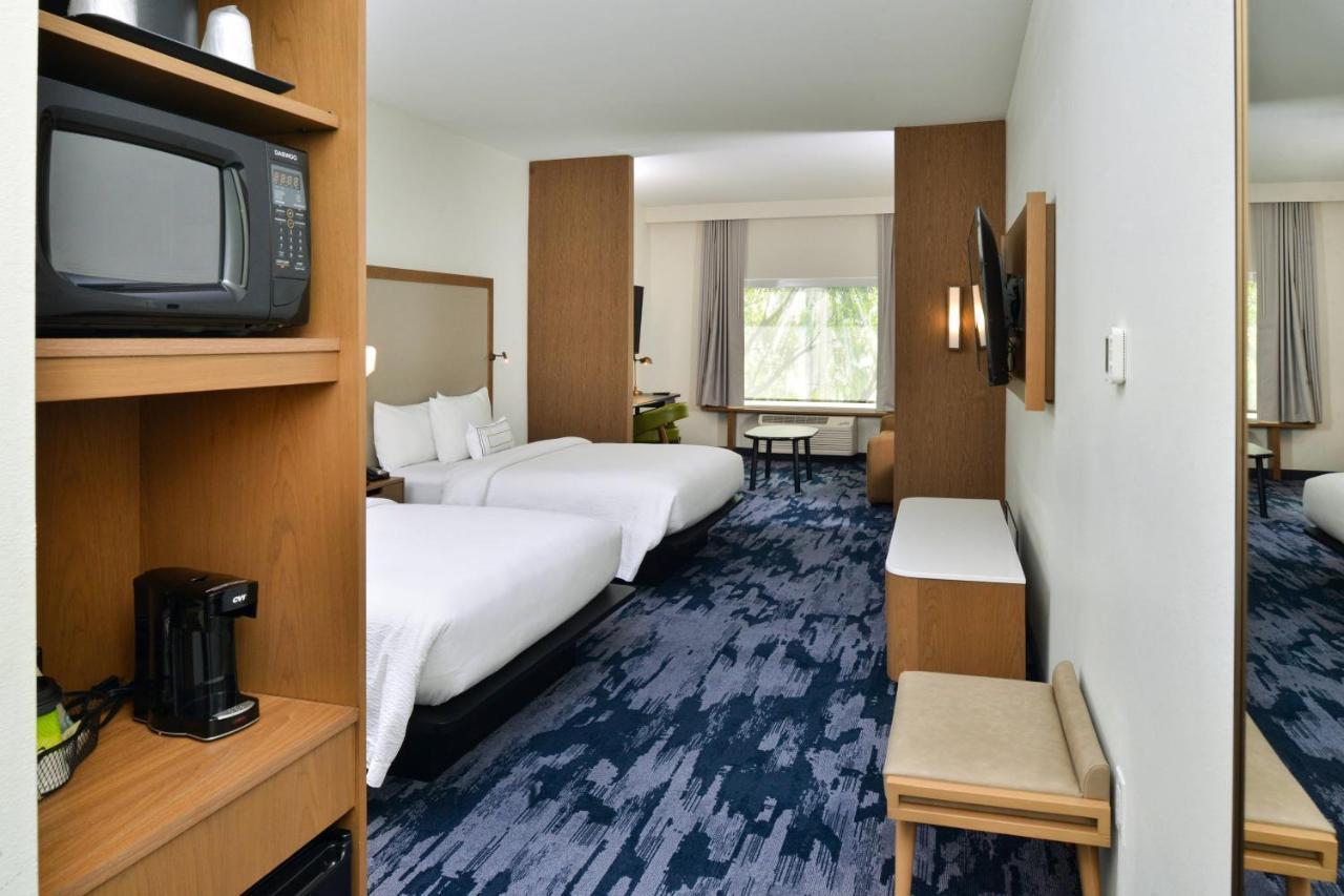 Fairfield Inn & Suites By Marriott Charlotte University Research Park Luaran gambar